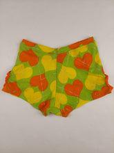 Load image into Gallery viewer, MEDIUM heart argyle hot pants
