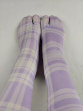 Load image into Gallery viewer, Womens size 5/7 pastel plaid tabi toe socks
