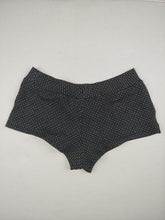 Load image into Gallery viewer, MEDIUM recycled cotton boyshorts
