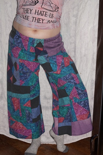 MEDIUM 90s print recycled pants