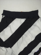 Load image into Gallery viewer, M/L bias stripe mini skirt
